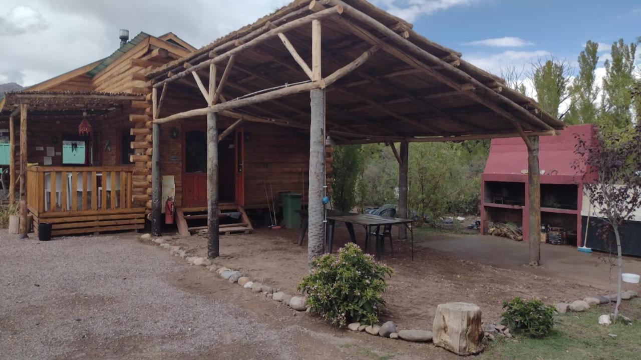 Sol Del Aconcagua Villa Uspallata Exterior photo