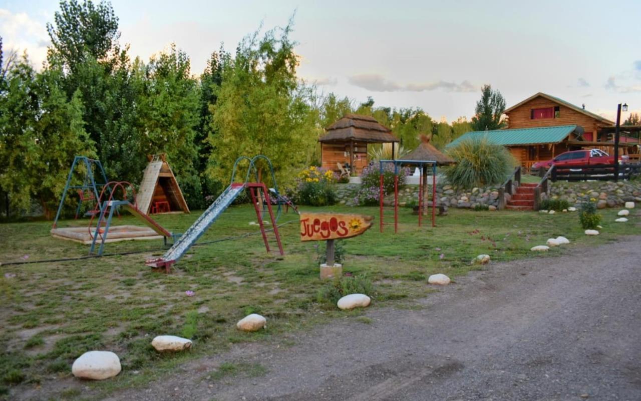 Sol Del Aconcagua Villa Uspallata Exterior photo