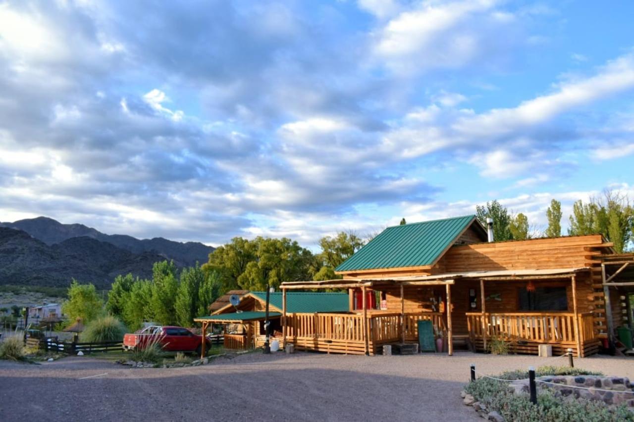 Sol Del Aconcagua Villa Uspallata Exterior photo