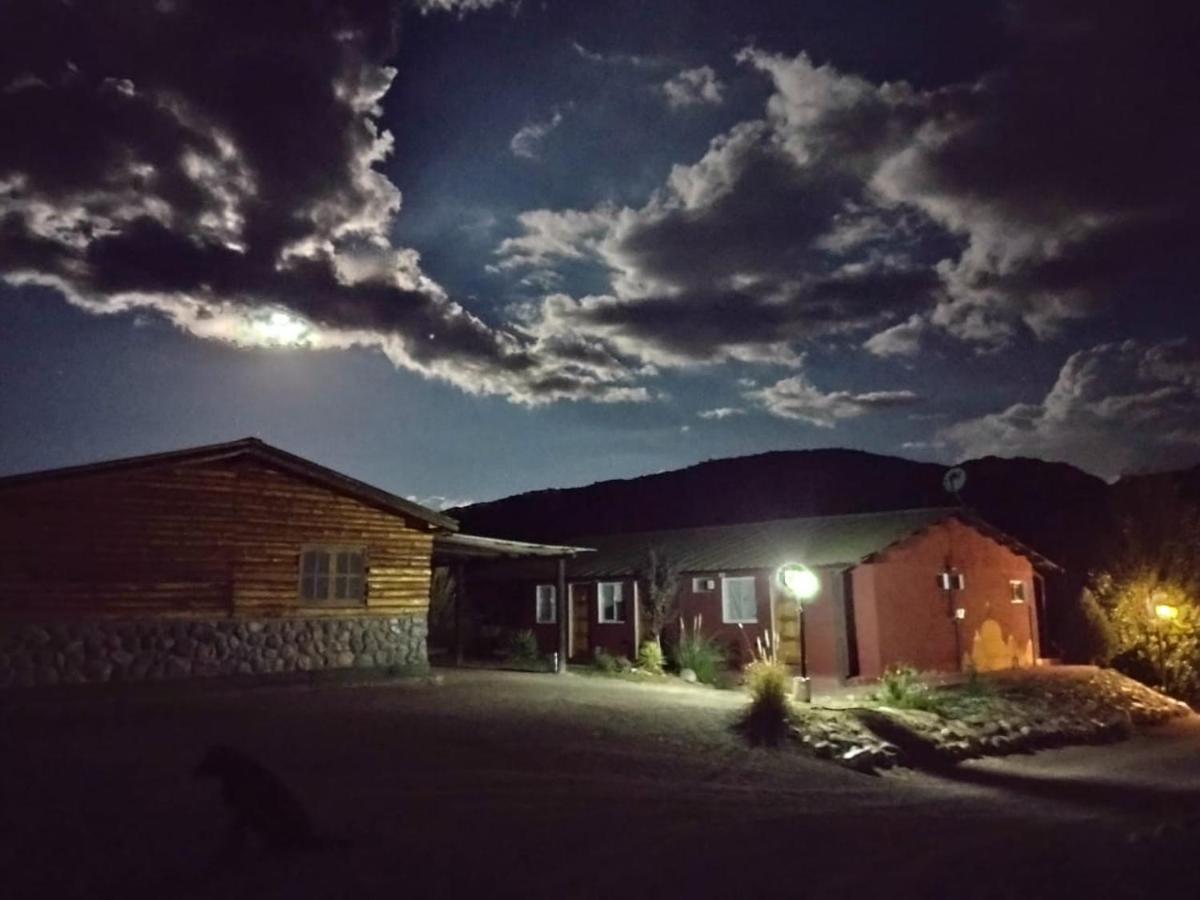 Sol Del Aconcagua Villa Uspallata Exterior photo