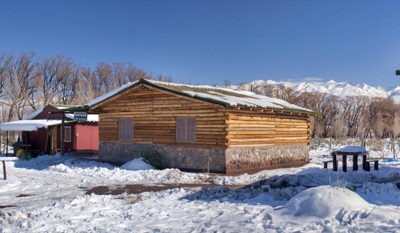 Sol Del Aconcagua Villa Uspallata Exterior photo